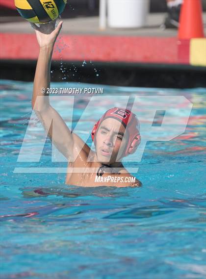 Thumbnail 2 in Corona vs Elsinore photogallery.
