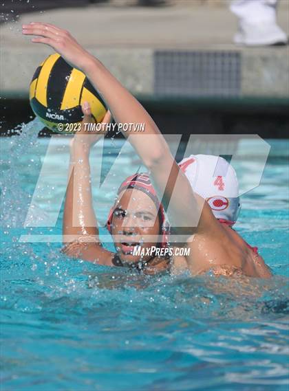 Thumbnail 3 in Corona vs Elsinore photogallery.