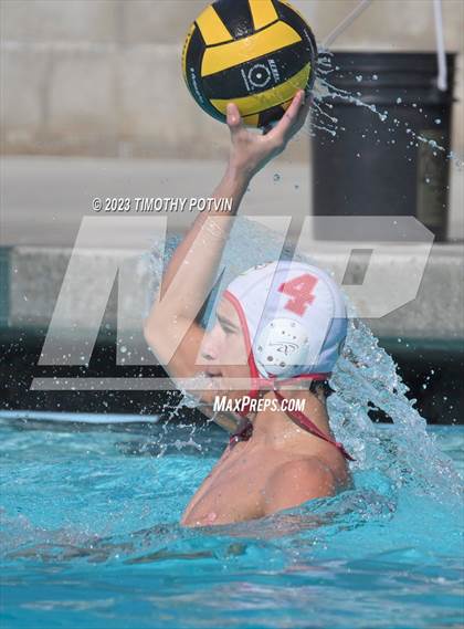 Thumbnail 1 in Corona vs Elsinore photogallery.
