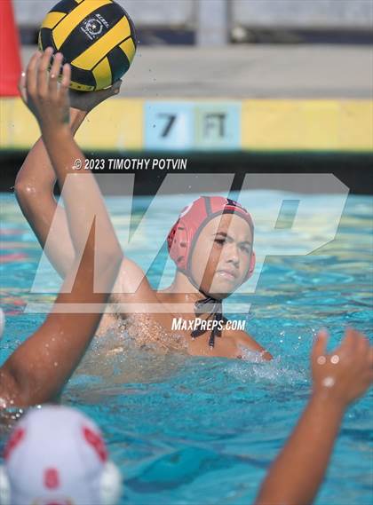 Thumbnail 1 in Corona vs Elsinore photogallery.