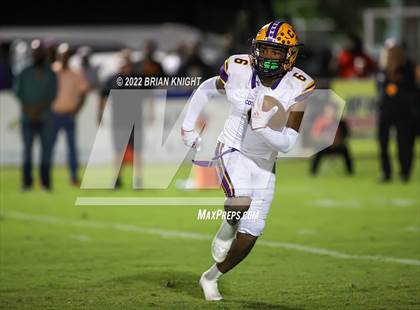 Thumbnail 2 in Columbia @ Lake Wales (FHSAA 3S State Semifinal) photogallery.