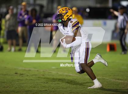 Thumbnail 1 in Columbia @ Lake Wales (FHSAA 3S State Semifinal) photogallery.