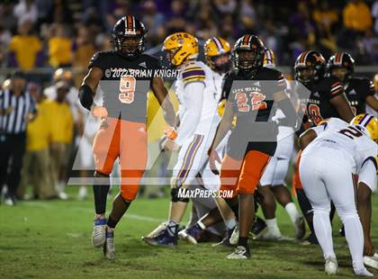 Thumbnail 1 in Columbia @ Lake Wales (FHSAA 3S State Semifinal) photogallery.