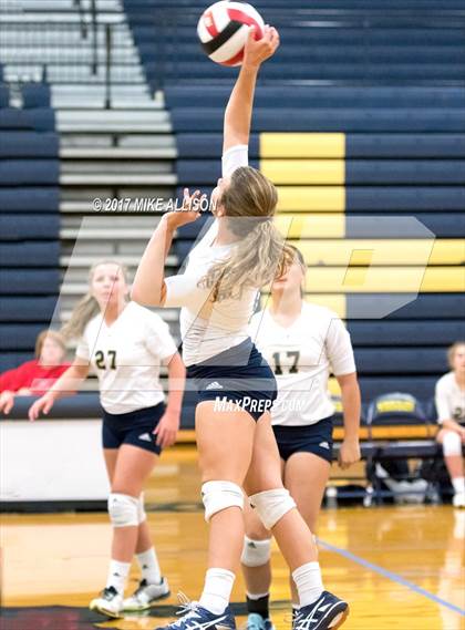 Thumbnail 3 in Hixson @ Soddy Daisy photogallery.