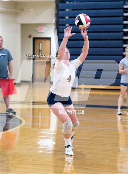 Thumbnail 3 in Hixson @ Soddy Daisy photogallery.