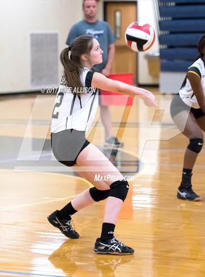 Thumbnail 3 in Hixson @ Soddy Daisy photogallery.