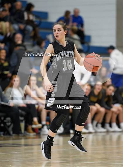Thumbnail 1 in Viewmont vs. Riverton (UHSAA 5A 1st Round) photogallery.