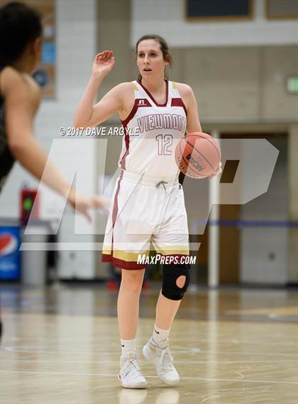 Thumbnail 3 in Viewmont vs. Riverton (UHSAA 5A 1st Round) photogallery.