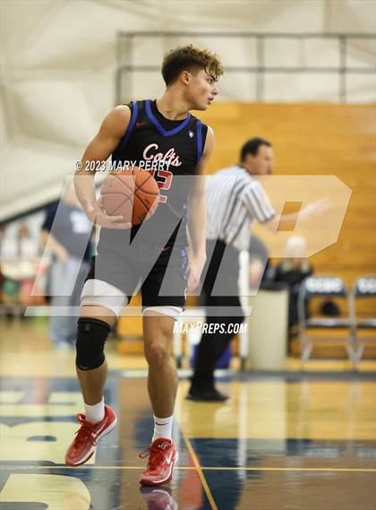 Thumbnail 1 in Chartiers Valley vs. Abington Heights (Central Valley Roundball Holiday Classic) photogallery.