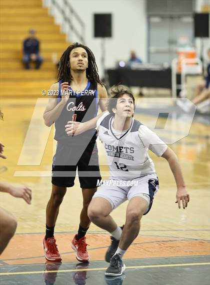 Thumbnail 1 in Chartiers Valley vs. Abington Heights (Central Valley Roundball Holiday Classic) photogallery.