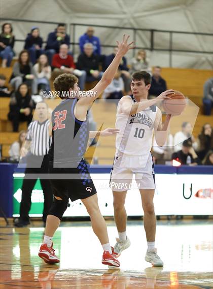 Thumbnail 2 in Chartiers Valley vs. Abington Heights (Central Valley Roundball Holiday Classic) photogallery.