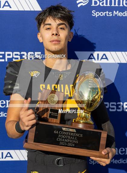 Thumbnail 2 in Red Mountain vs Saguaro (AIA 6A Awards) photogallery.
