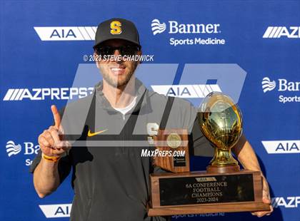 Thumbnail 1 in Red Mountain vs Saguaro (AIA 6A Awards) photogallery.