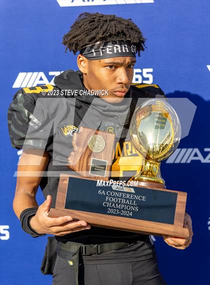 Thumbnail 3 in Red Mountain vs Saguaro (AIA 6A Awards) photogallery.