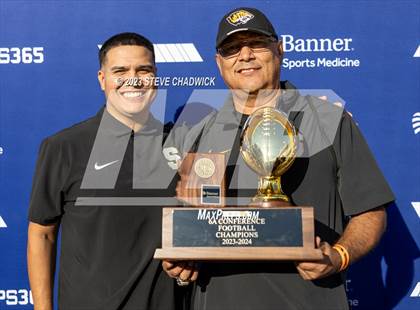 Thumbnail 2 in Red Mountain vs Saguaro (AIA 6A Awards) photogallery.