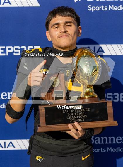 Thumbnail 3 in Red Mountain vs Saguaro (AIA 6A Awards) photogallery.