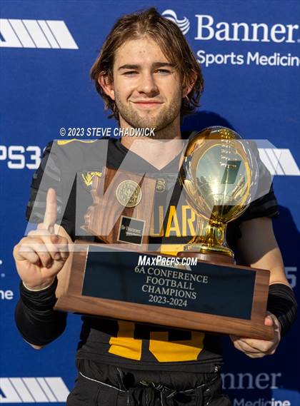 Thumbnail 1 in Red Mountain vs Saguaro (AIA 6A Awards) photogallery.