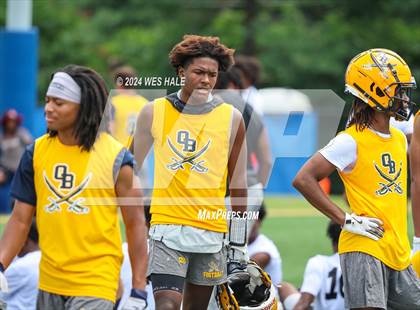 Thumbnail 1 in Olive Branch vs Huntsville (U of Memphis 7v7) photogallery.