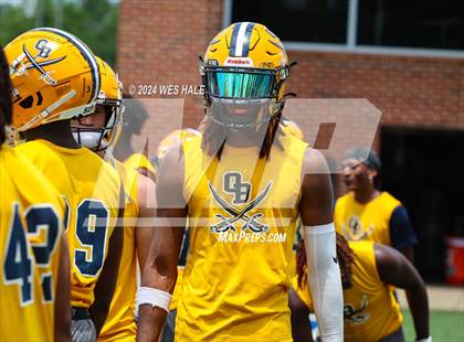 Thumbnail 1 in Olive Branch vs Huntsville (U of Memphis 7v7) photogallery.