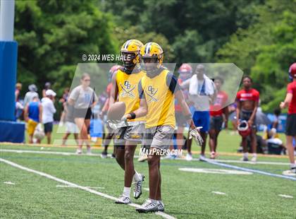 Thumbnail 1 in Olive Branch vs Huntsville (U of Memphis 7v7) photogallery.