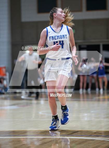 Thumbnail 3 in Bingham vs. Fremont (UHSAA 6A Semifinal) photogallery.