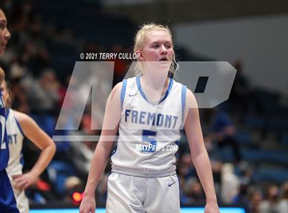 Thumbnail 2 in Bingham vs. Fremont (UHSAA 6A Semifinal) photogallery.
