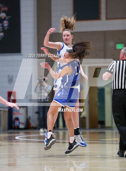 Thumbnail 3 in Bingham vs. Fremont (UHSAA 6A Semifinal) photogallery.