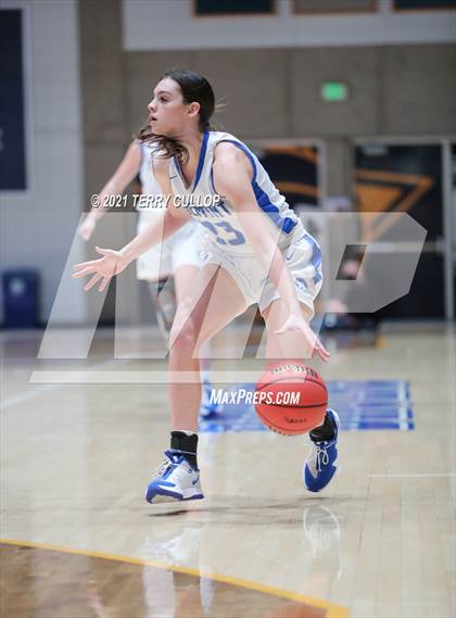 Thumbnail 1 in Bingham vs. Fremont (UHSAA 6A Semifinal) photogallery.