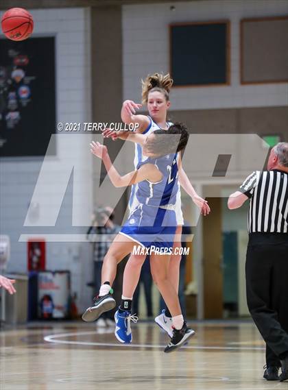 Thumbnail 2 in Bingham vs. Fremont (UHSAA 6A Semifinal) photogallery.