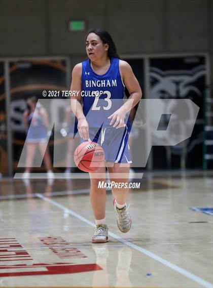 Thumbnail 2 in Bingham vs. Fremont (UHSAA 6A Semifinal) photogallery.