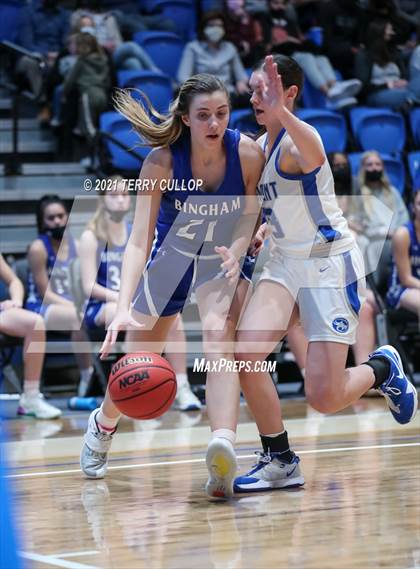 Thumbnail 1 in Bingham vs. Fremont (UHSAA 6A Semifinal) photogallery.