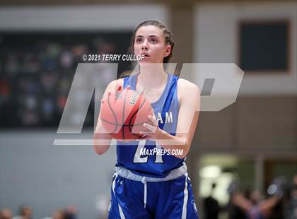 Thumbnail 3 in Bingham vs. Fremont (UHSAA 6A Semifinal) photogallery.