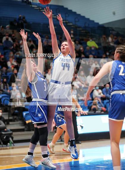 Thumbnail 3 in Bingham vs. Fremont (UHSAA 6A Semifinal) photogallery.