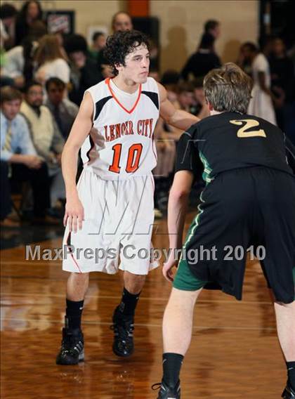Thumbnail 3 in Lenoir City vs Knoxville Catholic (District 4AAA Semifinals) photogallery.