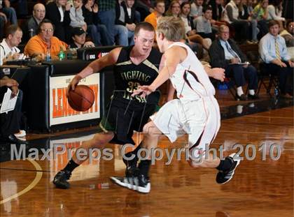 Thumbnail 2 in Lenoir City vs Knoxville Catholic (District 4AAA Semifinals) photogallery.