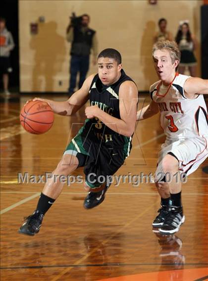 Thumbnail 1 in Lenoir City vs Knoxville Catholic (District 4AAA Semifinals) photogallery.