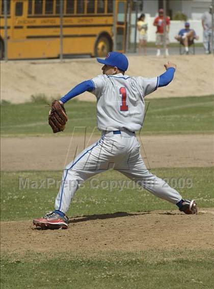 Thumbnail 1 in Tehachapi @ East Bakersfield photogallery.