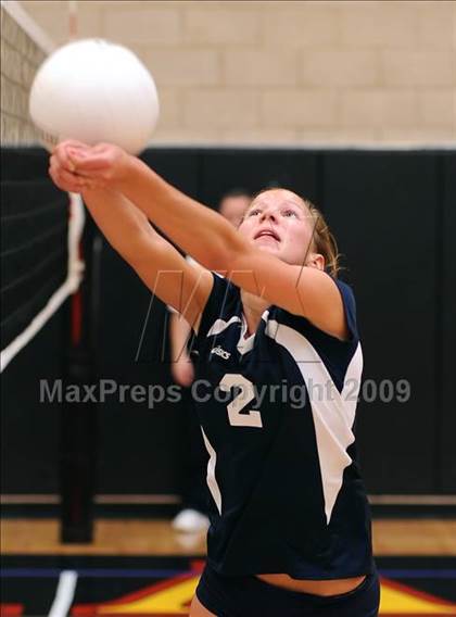 Thumbnail 3 in Napa vs. St. Francis (Super 8 Tournament) photogallery.