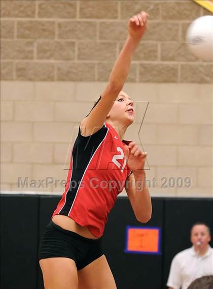 Thumbnail 2 in Napa vs. St. Francis (Super 8 Tournament) photogallery.