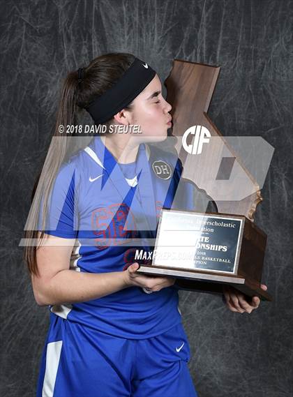 Thumbnail 1 in Serra (CIF State D1 Award Photos) photogallery.