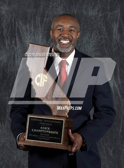 Thumbnail 1 in Serra (CIF State D1 Award Photos) photogallery.