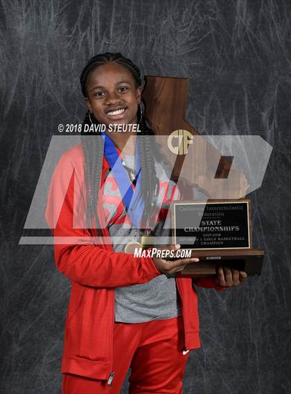 Thumbnail 2 in Serra (CIF State D1 Award Photos) photogallery.