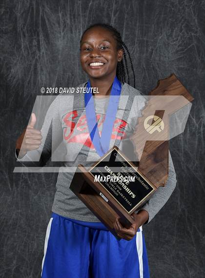 Thumbnail 1 in Serra (CIF State D1 Award Photos) photogallery.