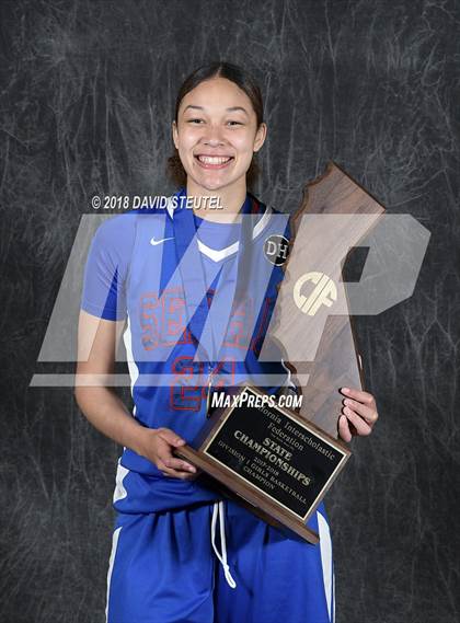Thumbnail 2 in Serra (CIF State D1 Award Photos) photogallery.