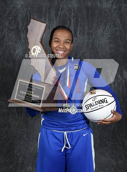 Thumbnail 2 in Serra (CIF State D1 Award Photos) photogallery.