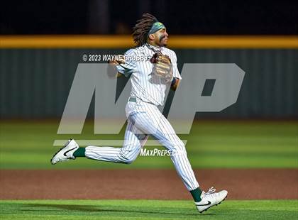 Thumbnail 1 in Reedy @ Longview (UIL 5A Regional Semifinal) photogallery.
