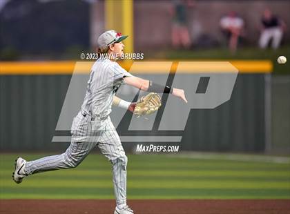 Thumbnail 2 in Reedy @ Longview (UIL 5A Regional Semifinal) photogallery.