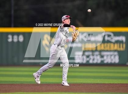 Thumbnail 3 in Reedy @ Longview (UIL 5A Regional Semifinal) photogallery.