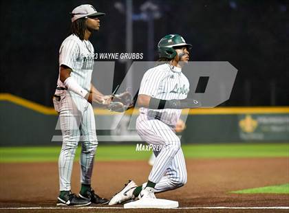 Thumbnail 1 in Reedy @ Longview (UIL 5A Regional Semifinal) photogallery.