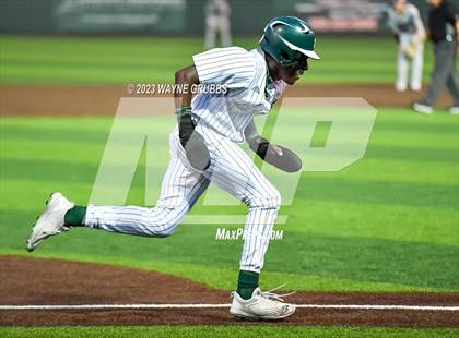 Thumbnail 3 in Reedy @ Longview (UIL 5A Regional Semifinal) photogallery.